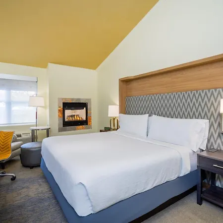 Holiday Inn Cape Cod - Hyannis By Ihg-2
