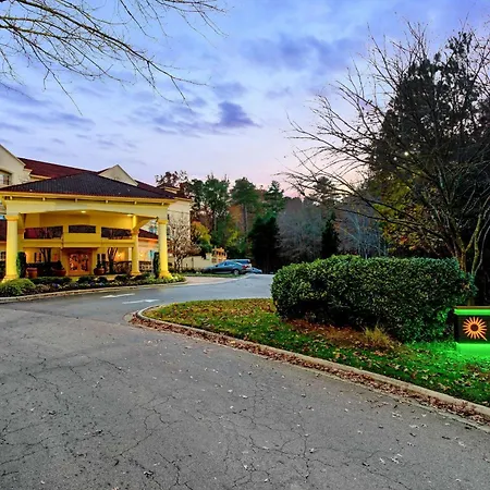 La Quinta By Wyndham Raleigh Crabtree-3