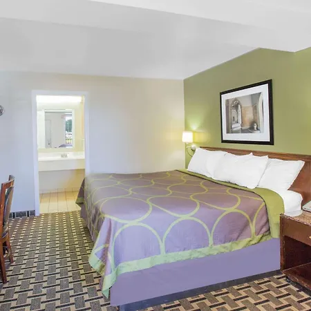 Super 8 By Wyndham Jasper-2