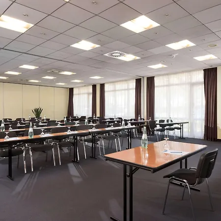 Tryp By Wyndham Wuppertal-3