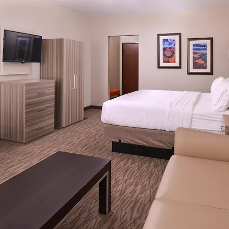 Holiday Inn Express & Suites Williams By Ihg-3