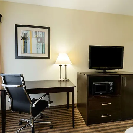 La Quinta By Wyndham Columbus - Grove City-3