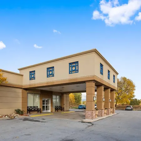 Best Western Crossroads Of The Bluffs-2