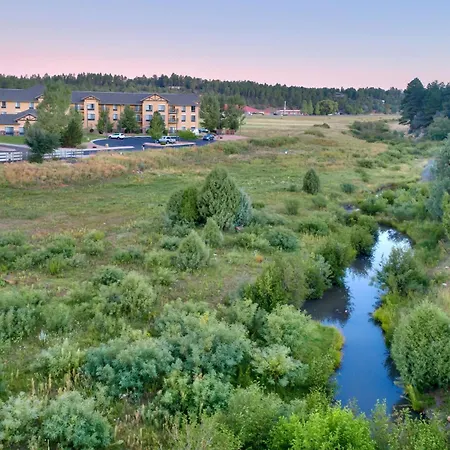 Hampton Inn & Suites Show Low-Pinetop-2