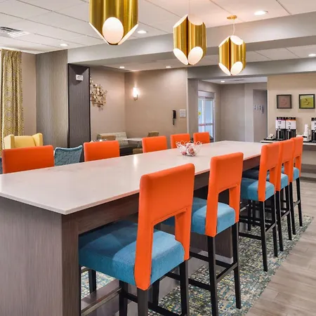 Hampton Inn Emporia, Ks-3