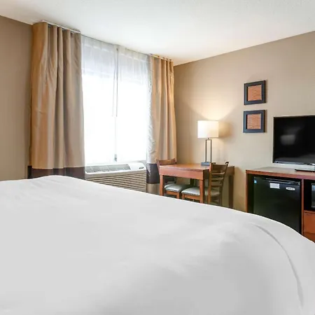 Comfort Inn Sault Ste Marie Mi-2