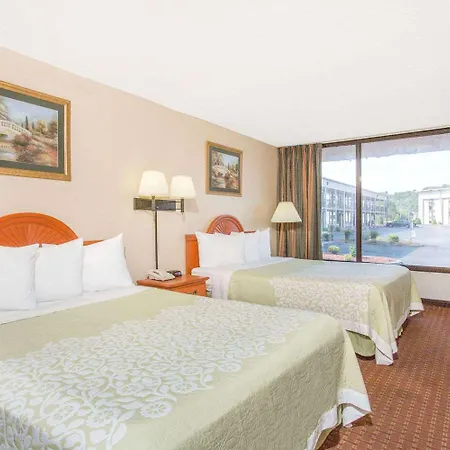 Days Inn By Wyndham Princeton-2
