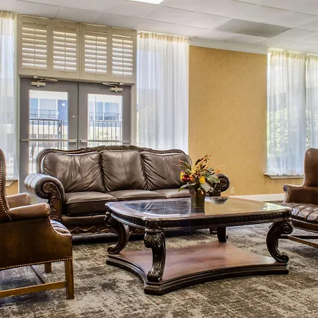 Quality Inn & Suites-2