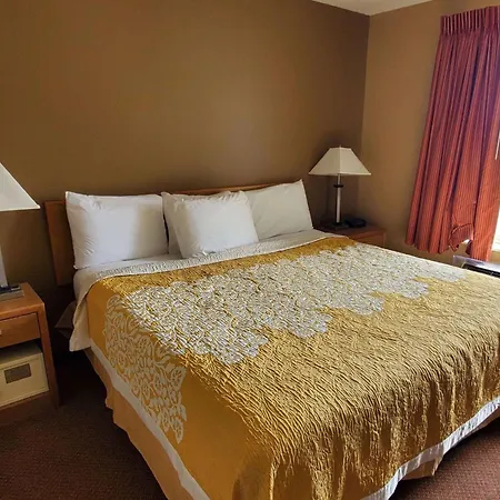 Days Inn By Wyndham Worthington-2