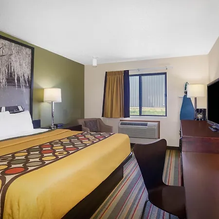 Super 8 By Wyndham El Dorado-3