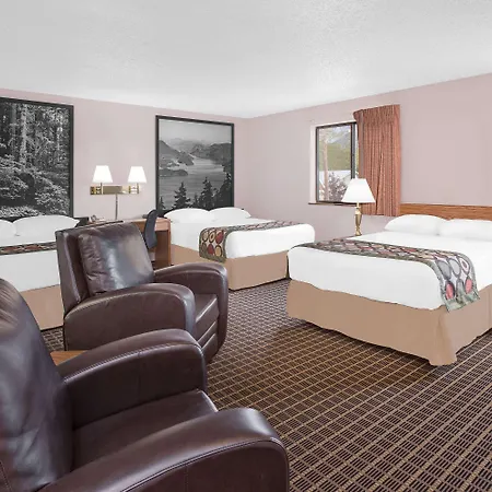 Super 8 By Wyndham Sitka-2