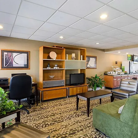 Quality Inn Troutville - Roanoke North-2