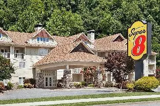 Super 8 By Wyndham Cherokee-2