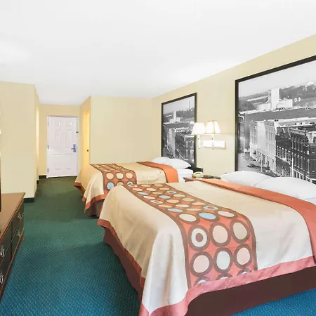 Super 8 By Wyndham Montgomery I-65-3