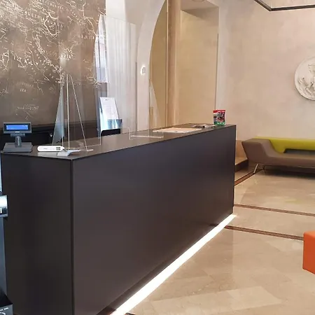 Hotel Varese-2