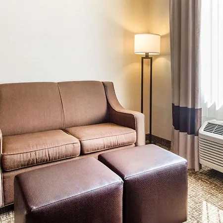 Quality Suites Corbin North-2