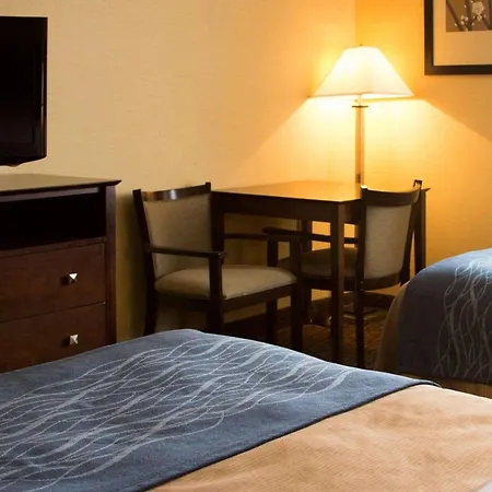 Quality Inn & Suites Port Huron-3