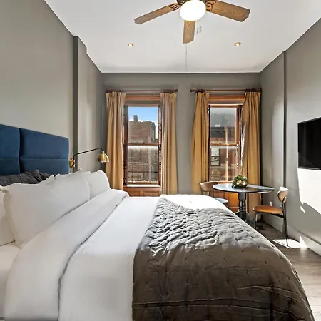 The Historic Blue Moon Hotel - Nyc-3