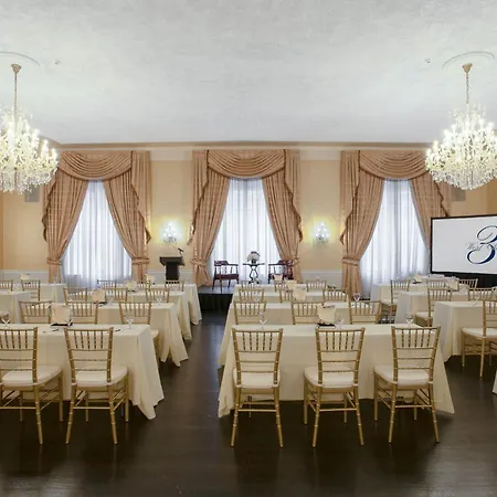 3 West Club-2