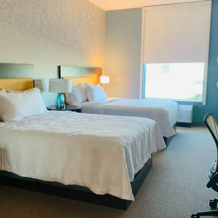Home2 Suites By Hilton Edinburg-3