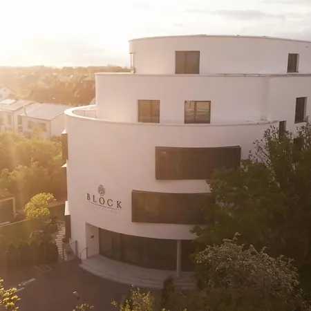 Block Hotel & Living-3