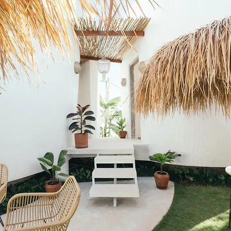 Makaii Tiny Villas With Private Pools-3