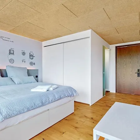 Evi'S Home Hotel & Apartments-2