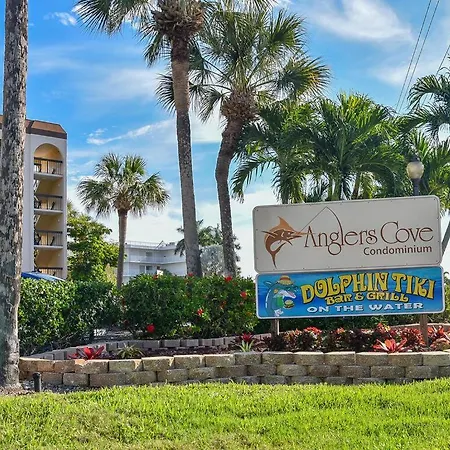 Knot A Care Remodeled Direct Water Access Condo With Ocean And Pool Views Now Sleeps Six-2