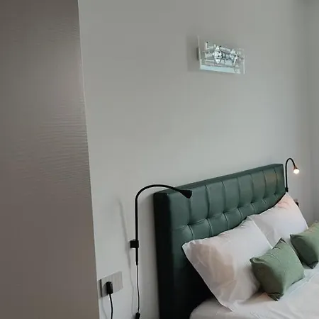 Suites Direzionale Carpi-3