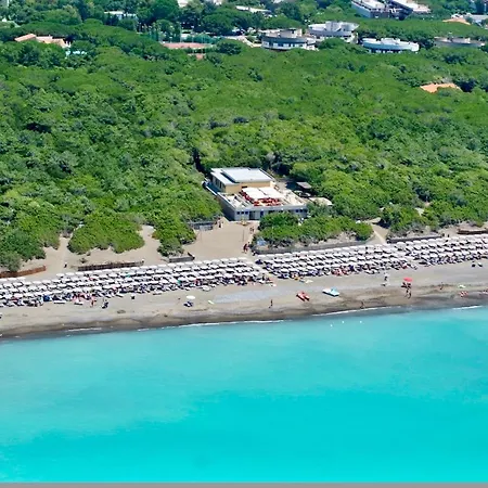 Apartments In Residence With Swimming Pool In Marina Di Bibbona-2