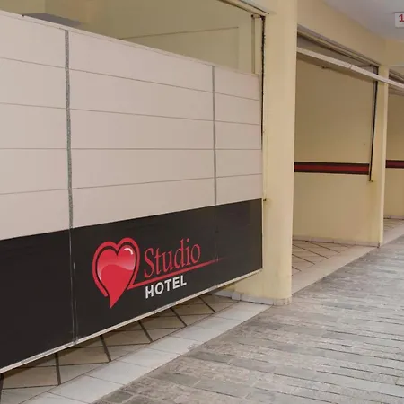 Studio Motel (Adults Only)-2