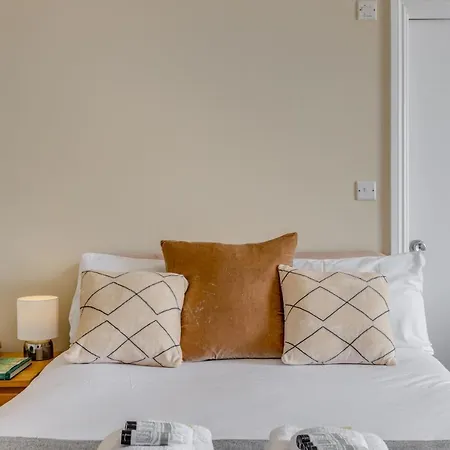 1 Lexham Gardens Hotel-2