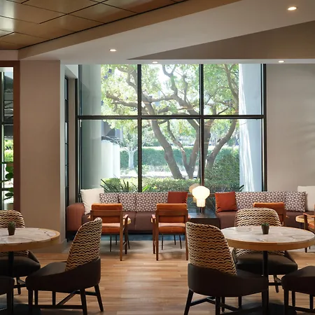 Sonesta Irvine John Wayne Airport-3