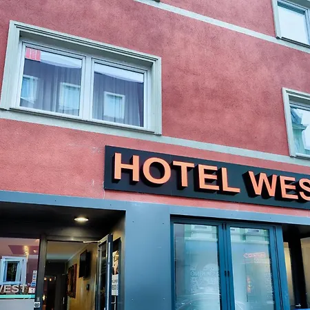 Hotel West-2