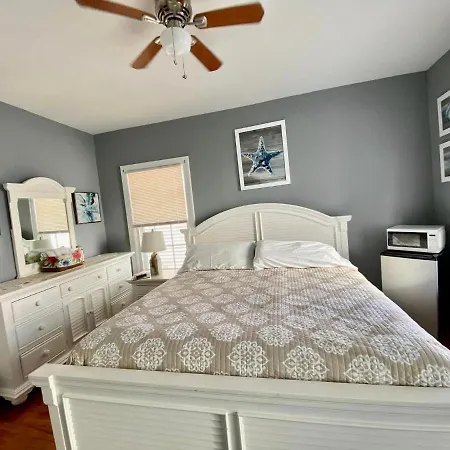 Atlantic House Bed & Breakfast-3