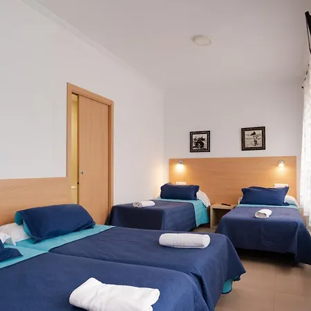 Hostal Mitre Paterna-3