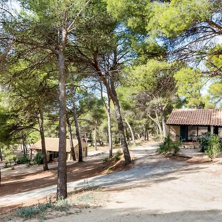 Best Western Domaine de Roquerousse-2