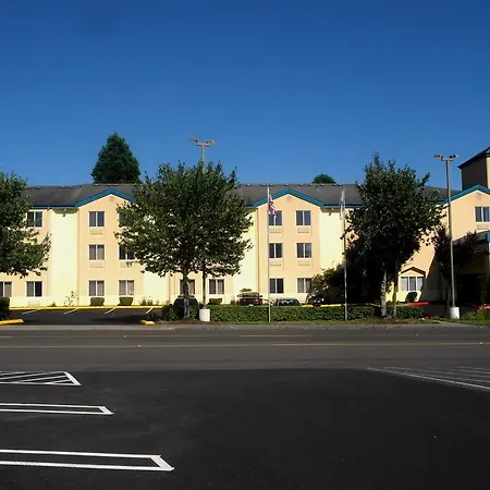 Howard Johnson By Wyndham Vancouver Hotel & Suites-2