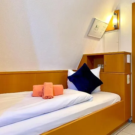 M-Hotel-2