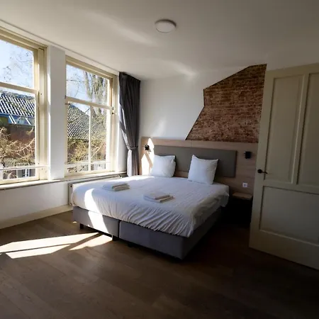 Plantage Hortus Apartments-3