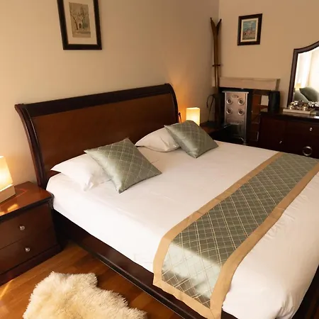 Scallop Regent Rooms-3
