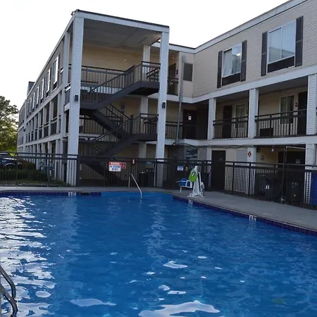 Days Inn By Wyndham Marietta-Atlanta-Delk Road-3