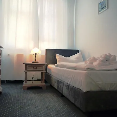Hotel Esplanade Garni-2