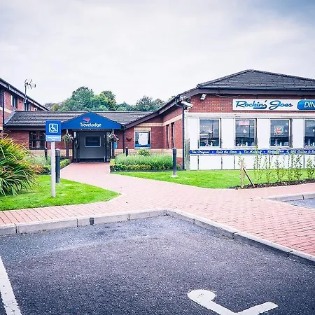 Travelodge Cork-3