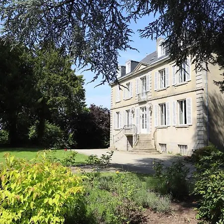 Les Deux Marguerite-3