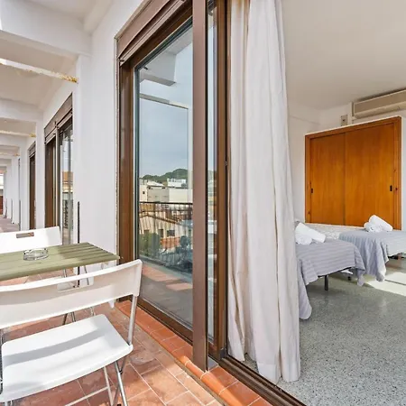 Hostal La Marina-3