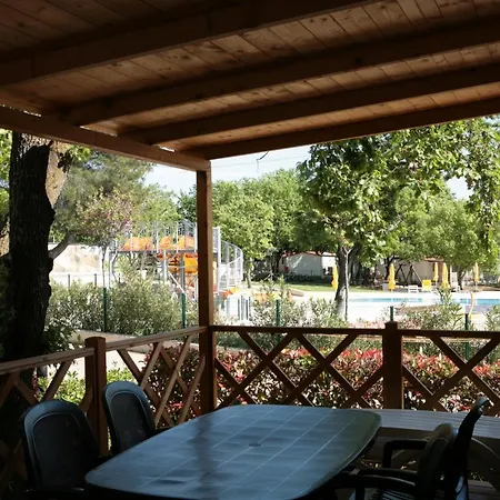 Camping Adria Mobile Homes Lanterna-3