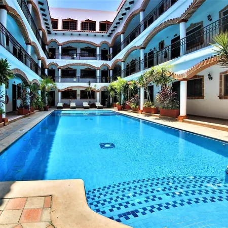 Hotel Colonial Playa Del Carmen-3