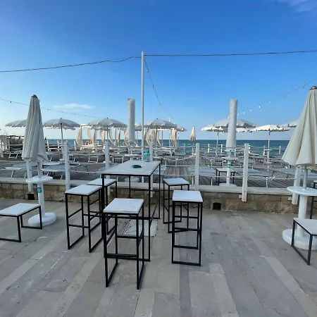 Fabris Palace-3