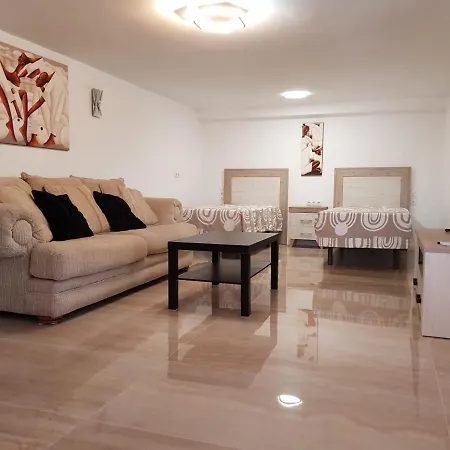 Deluxe Studio Athos 50 Mp Garden Patio Benalmadena Golf & Beach-2
